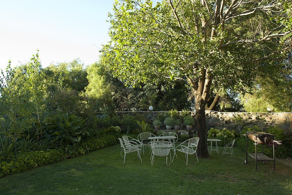 A Little Guesthouse Блоемфонтейн Екстериор снимка
