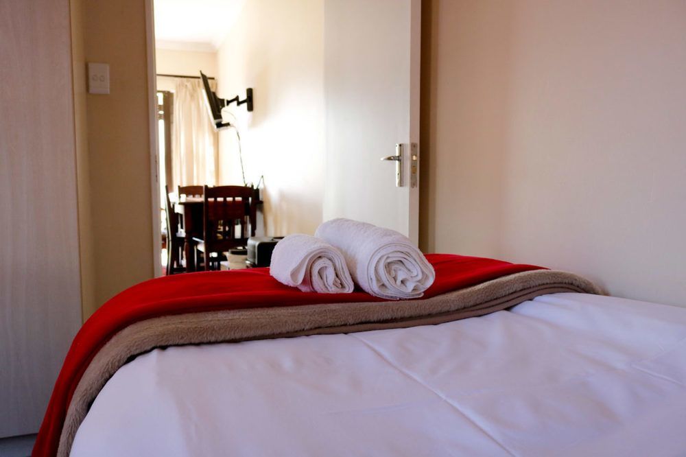 A Little Guesthouse Блоемфонтейн Екстериор снимка